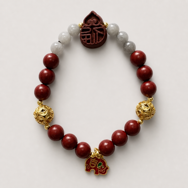 D6 Red-and-White Fortune Character Bead Strand